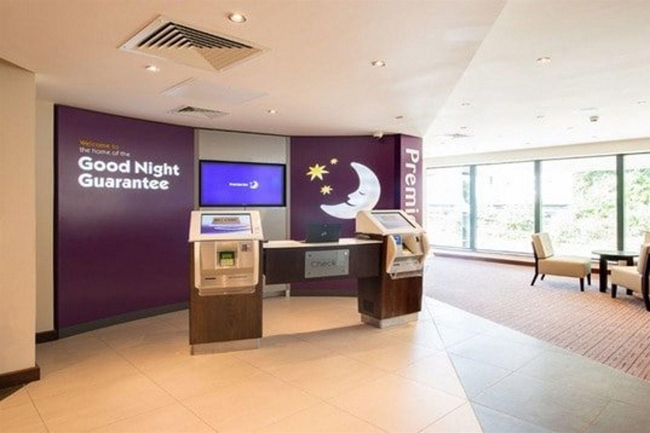 Premier Inn Chelmsford City Centre Exterior foto
